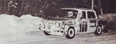 Patrick Pierron - Bernard Picard
46º Rallye Automobile de Monte-Carlo 1978. Simca Rallye 2. Clasificado 100º.

Del 21 al 27 de Enero, Monte-Carlo.
Superficie: asfalto - nieve.

El Rally tenia un total de 4600 km de los que 570 km divididos en 29 tramos eran especiales (5 de ellas fueron canceladas SS8 Col du Fanget de 10 Km, SS10 Serre Chevalier de 10 Km, SS11 Col du Lautaret de 15 Km, SS14 Saint Pierreville de 16 Km y SS15 Burzet de 44 Km).

Se inscribieron 231 equipos, tomaron la salida 216, finalizaron 129.@
Palabras clave: ;Simca;Montecarlo;1978;nieve