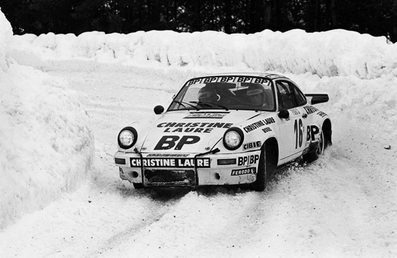Bernard Béguin - Willy Huret
46º Rallye Automobile de Monte-Carlo 1978. Porsche 911 Carrera RS 3.0 (5396 EJ 93). Abandonó por la caja de cambios en SS9 Pont du Fosse de 22 Km.

Del 21 al 27 de Enero, Monte-Carlo.
Superficie: asfalto - nieve.

El Rally tenia un total de 4600 km de los que 570 km divididos en 29 tramos eran especiales (5 de ellas fueron canceladas SS8 Col du Fanget de 10 Km, SS10 Serre Chevalier de 10 Km, SS11 Col du Lautaret de 15 Km, SS14 Saint Pierreville de 16 Km y SS15 Burzet de 44 Km).

Se inscribieron 231 equipos, tomaron la salida 216, finalizaron 129.@
Palabras clave: Porsche;Montecarlo;1978;nieve