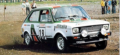 Carlo Cavicchi - Giulio Rancati
5º Critérium Molson du Québec (Canada) 1978. Fiat 127. Clasificado 4º. Abandonò por accidente en SS4 C. Robillard 4 de 2,20 Km.
El Rally tenia un total de 1,427.85 Km de los que 533.70 Km divididos en 14 tramos, earn especiales.
Se inscribieron 61 equipos, tomaron la salida 58, finalizaron 24.@
Palabras clave: Fiat;Quebec;Canada;1978