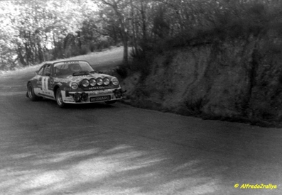 Bernard Béguin - Jean-Jacques Lenne
22º Critérium des Cévennes 1979. Porsche 911 SC (3587 UV 38). Clasificado 1º.

Del 17 al 18 de Noviembre, Montpellier, Occitania, Francia.
Superficie: asfalto.

El Rally tenía un total de 411.00 km cronometrados divididos en 17 tramos especiales (uno de ellos fue cancelado SS1 Prologue 1 de 5.00 km).

Tomaron la salida 326 equipos, finalizaron 92.@
Palabras clave: ;Criterium_Cevennes;Porsche;1979