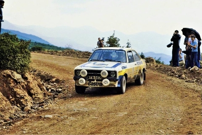 Björn Waldegard - Hans Thorszelius
26º Acropolis Rally 1979. Ford Escort RS1800 MKII (WTW 567S). Clasificado 1º.

Del 28 al 31 de Mayo, Atenas, Grecia.
Superficie: tierra.

El Rally tenia un total de 2974 km de los que 1006.50 km divididos en 58 tramos eran especiales (4 de ellas fueron canceladas SS14 Aliakmon Lake de 15,20 Km, SS19 Sikaminea de 14 Km, SS20 Goni Haiprins de 20,40 Km y SS21 Goni de 13,60 Km).

Tomaron la salida 153 equipos, finalizaron 20.@
Palabras clave: ;Hans_Thorszelius;Ford;Escort;MKII;Grecia;Acropolis;1979