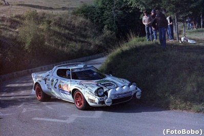 Tony Fassina - Mauro Mannini
21º Rally de Sanremo 1979. Lancia Stratos HF. Clasificado 1º.
El Rally tenia un total de 3353 km de los que 1078 km divididos en 74 tramos, eran especiales, (8 de ellas fueron canceladas).
Se inscribieron 72 participantes, tomaron la salida 67 participantes, finalizaron 26.
Foto de Alberto Anam.@
Palabras clave: Tony_Fassina;Lancia;Stratos;HF;Sanremo;1979