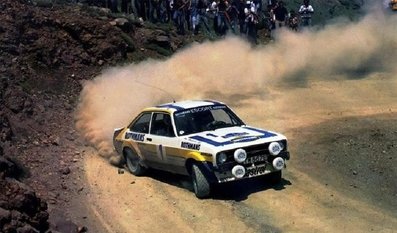 Björn Waldegard - Hans Thorszelius
26º Acropolis Rally 1979. Ford Escort RS1800 MKII (WTW 567S). Clasificado 1º.

Del 28 al 31 de Mayo, Atenas, Grecia.
Superficie: tierra.

El Rally tenia un total de 2974 km de los que 1006.50 km divididos en 58 tramos eran especiales (4 de ellas fueron canceladas SS14 Aliakmon Lake de 15,20 Km, SS19 Sikaminea de 14 Km, SS20 Goni Haiprins de 20,40 Km y SS21 Goni de 13,60 Km).

Tomaron la salida 153 equipos, finalizaron 20.@
Palabras clave: Bjorn_Waldegard;Hans_Thorszelius;Ford;Escort;MKII;Grecia;Acropolis;1979