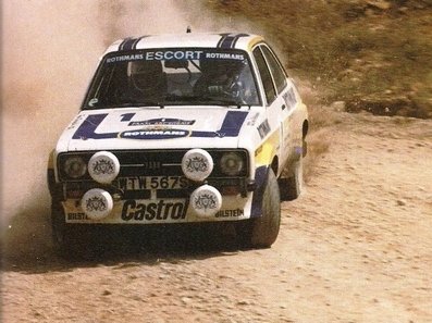 Björn Waldegard - Hans Thorszelius
26º Acropolis Rally 1979. Ford Escort RS1800 MKII (WTW 567S). Clasificado 1º.

Del 28 al 31 de Mayo, Atenas, Grecia.
Superficie: tierra.

El Rally tenia un total de 2974 km de los que 1006.50 km divididos en 58 tramos eran especiales (4 de ellas fueron canceladas SS14 Aliakmon Lake de 15,20 Km, SS19 Sikaminea de 14 Km, SS20 Goni Haiprins de 20,40 Km y SS21 Goni de 13,60 Km).

Tomaron la salida 153 equipos, finalizaron 20.@
Palabras clave: Bjorn_Waldegard;Hans_Thorszelius;Ford;Escort;MKII;Grecia;Acropolis;1979