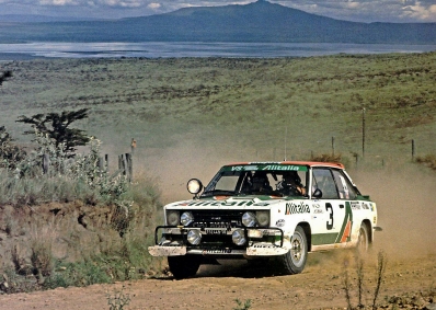 Markku Alén - Ilkka Kivimaki
27º Safari Rally 1979. Fiat 131 Abarth (TO R92449). Clasificado 3º.

Del 12 al 16 de Abril, Nairobi, Nairobi, Kenya, África.
Superficie: tierra.

El Rally tenia un total de 5027.46 km con 82 controles horarios.

Tomaron la salida 66 equipos, finalizaron 21.@
Palabras clave: Markku_Alen;Fiat;Abarth;Safari;1979