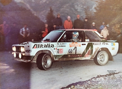 Markku Alén - Ilkka Kivimäki
21º Rally de Sanremo 1979. Fiat 131 Abarth (TO R92453). Clasificado 6º.

Del 1 al 7 de Octubre, Sanremo, Imperia, Liguria, Italia.
Superficie: asfalto - tierra.

El Rally tenia un total de 3353 km de los que 1078 km divididos en 74 tramos eran especiales, (8 de ellas fueron canceladas).

Se inscribieron 72 equipos, tomaron la salida 67, finalizaron 26.

© Roche
@
Palabras clave: Markku_Alen;Fiat;Abarth;Sanremo;1979