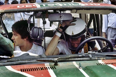 Walter Röhrl - Christian Geistdörfer
27º Safari Rally 1979. Fiat 131 Abarth (TO R92448). Clasificado 8º.

Del 12 al 16 de Abril, Nairobi, Kenya, África.
Superficie: tierra.

El Rally tenia un total de 5027.46 km con 82 controles horarios.

Tomaron la salida 66 equipos, finalizaron 21.@
Palabras clave: Walter_Röhrl;Fiat;Abarth;safari;1979;Personajes