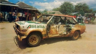 Walter Röhrl - Christian Geistdörfer
27º Safari Rally 1979. Fiat 131 Abarth (TO R92448). Clasificado 8º.

Del 12 al 16 de Abril, Nairobi, Kenya, África.
Superficie: tierra.

El Rally tenia un total de 5027.46 km con 82 controles horarios.

Tomaron la salida 66 equipos, finalizaron 21.@
Palabras clave: Walter_Rohrl;Fiat;Abarth;Safari;1979