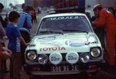 Jean-Pierre Mari - Patrick de la Foata
23º Tour de Corse 1979. Toyota Starlet (606 BG 2A). Clasificado 8º.

Del 2 al 4 de Noviembre, Ajaccio, Córcega, Francia.
Superficie: asfalto.

El Rally tenia un total de 2040.00 km de los que 1128.90 km divididos en 22 tramos eran especiales.

Se inscribieron 125 equipos, tomaron la salida 112, finalizaron 14.@
Palabras clave: Toyota;Starlet;Corse;Corcega;1979