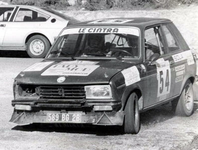 Jean-Charles Martinetti - Philippe Gabrielli
23º Tour de Corse 1979. Peugeot 104 ZS (589 BG 2B). Clasificada 10º.

Del 2 al 4 de Noviembre, Ajaccio, Córcega, Francia.
Superficie: asfalto.

El Rally tenia un total de 2040.00 km de los que 1128.90 km divididos en 22 tramos eran especiales.

Se inscribieron 125 equipos, tomaron la salida 112, finalizaron 14.@
Palabras clave: Peugeot;Corse;Corcega;1979