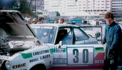 Asistencia en el 47º Rallye Automobile de Monte-Carlo 1979
En el Ford Escort RS 2000 MKII (KO-DD 961) de Bernard Béguin - Philippe Ozoux, clasificado 16º.

Del 20 al 26 de Enero, Monte-Carlo.
Superficie: asfalto - nieve.

El Rally tenia un total de 4840 km de los que 619 km divididos en 30 tramos, eran especiales (1 de ellos fue cancelado SS13 St Barthelemy de 19 Km).

Se inscribieron 255 equipos, tomaron la salida 233, finalizaron 84.@
Palabras clave: ;Ford;Escort;Montecarlo;1979;Asistencias