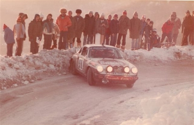 Jean-Pierre Ballet - Robert Michel
47º Rallye Automobile de Monte-Carlo 1979. Porsche 911 Carrera RS 2.7 (3187 QK 84). Clasificado 25º.

Del 20 al 26 de Enero, Monte-Carlo.
Superficie: asfalto - nieve.

El Rally tenia un total de 4840 km de los que 619 km divididos en 30 tramos, eran especiales (1 de ellos fue cancelado SS13 St Barthelemy de 19 Km).

Se inscribieron 255 equipos, tomaron la salida 233, finalizaron 84.@
Palabras clave: Porsche;Montecarlo;1979;nieve