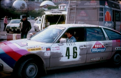 Marianne Hoepfner - Marie-Madeleine Fouquet
47º Rallye Automobile de Monte-Carlo 1979. Citröen CX 2400 (2875 UX 38). Clasificada 43ª y 2ª en Copa de Damas.

Del 20 al 26 de Enero, Monte-Carlo.
Superficie: asfalto - nieve.

El Rally tenia un total de 4840 km de los que 619 km divididos en 30 tramos, eran especiales (1 de ellos fue cancelado SS13 St Barthelemy de 19 Km).

Se inscribieron 255 equipos, tomaron la salida 233, finalizaron 84.@
Palabras clave: Marianne_Hoepfner;Citroen;CX;Montecarlo;1979;mujeres;Womens