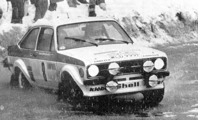 Antonio (Tony) Carello - Renato Meiohas
47º Rallye Automobile de Monte-Carlo 1979. Ford Escort RS 1800 MKII (MLD 999P).
Abandonó en el penúltimo tramo del Rallye por pérdida de rueda en SS29 Villars 2 de 13.00 Km, quedando clasificado el 84º.

Del 20 al 26 de Enero, Monte-Carlo.
Superficie: asfalto - nieve.

El Rally tenia un total de 4840 km de los que 619 km divididos en 30 tramos, eran especiales (1 de ellos fue cancelado SS13 St Barthelemy de 19 Km).

Se inscribieron 255 equipos, tomaron la salida 233, finalizaron 84.@
Palabras clave: Tony_Carello;Renato_Meiohas;Ford;Escort;MKII;Montecarlo;1979