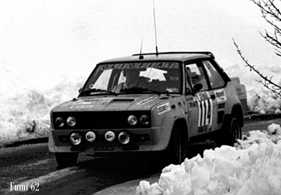 Bertram Leist - Karl Meditz
47º Rallye Automobile de Monte-Carlo 1979. Fiat 131 Abarth (BZ 226127). Clasificado 129º.

Del 20 al 26 de Enero, Monte-Carlo.
Superficie: asfalto - nieve.

El Rally tenia un total de 4840 km de los que 619 km divididos en 30 tramos, eran especiales (1 de ellos fue cancelado SS13 St Barthelemy de 19 Km).

Se inscribieron 255 equipos, tomaron la salida 233, finalizaron 84.@
Palabras clave: Fiat;Abarth;Montecarlo;1979;Nieve