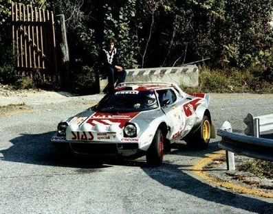 Fabrizio Tabaton - Marco Genovesi
21º Rally de Sanremo 1979. Lancia Stratos HF (GE 714317). Abandonó por accidente en SS3 Carpasio - 1.

Del 1 al 7 de Octubre, Sanremo, Imperia, Liguria, Italia.
Superficie: asfalto - tierra.

El Rally tenia un total de 2941.00 km de los que 962.00 km divididos en 74 tramos eran especiales.

Se inscribieron 72 equipos, tomaron la salida 67, finalizaron 26.@
Palabras clave: ;Lancia;Stratos;Sanremo;1979