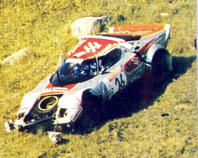 Fabrizio Tabaton - Marco Genovesi
21º Rally de Sanremo 1979. Lancia Stratos HF (GE 714317). Abandonó por accidente en SS3 Carpasio - 1.

Del 1 al 7 de Octubre, Sanremo, Imperia, Liguria, Italia.
Superficie: asfalto - tierra.

El Rally tenia un total de 2941.00 km de los que 962.00 km divididos en 74 tramos eran especiales.

Se inscribieron 72 equipos, tomaron la salida 67, finalizaron 26.
@
Palabras clave: ;Lancia;Stratos;Sanremo;1979;Crash