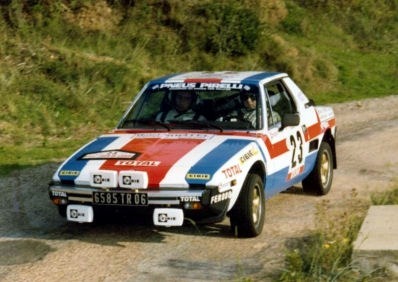 Albert Braida - B. Lafond
23º Tour de Corse 1979. Fiat X 1/9 (6585 TR 06). Abandonó, desconocemos el motivo y en que especial.

Del 2 al 4 de Noviembre, Ajaccio, Córcega, Francia.
Superficie: asfalto.

El Rally tenia un total de 2040.00 km de los que 1128.90 km divididos en 22 tramos eran especiales.

Se inscribieron 125 equipos, tomaron la salida 112, finalizaron 14.@
Palabras clave: Fiat;Corse;Corcega;1979