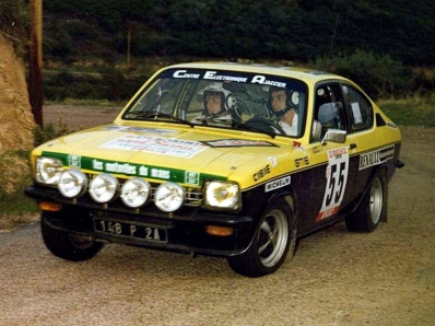 J.P. Savoie - Gr. Mariani
23º Tour de Corse 1979. Opel Kadett_GT/E. Abandonò, desconocemos el motivo y en que especial.
El Rally tenia un total de 2040 km de los que 1129 km divididos en 22 tramos, eran especiales.
Se inscribieron 125 equipos, tomaron la salida 112, finalizaron 14.@
Palabras clave: Opel;Kadett;GT/E;Corse;Corcega;1979
