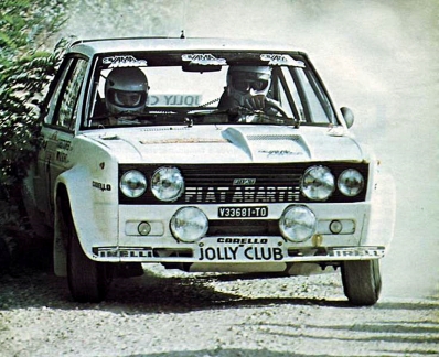 Walter Röhrl - Christian Geistdörfer
22º Rally Sanremo 1980. Fiat 131 Abarth (TO V33681) Equipo Jolly Club. Clasificado 1º.

Del 6 al 11 de Octubre, Sanremo, Imperia, Liguria, Italia.
Superficie: asfalto - tierra.

El Rally tenia un total de 2868 km de los que 821 km divididos en 51 tramos eran especiales, (2 de ellas fueron canceladas SS7 y SS8).

Se inscribieron 88 equipos, tomaron la salida 77, finalizaron 19.@
Palabras clave: Walter_Röhrl;Sanremo;Fiat;Abarth;1980