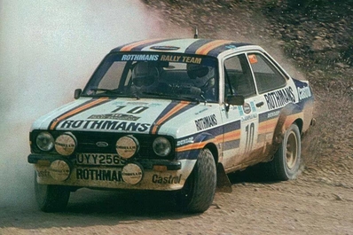 Ari Vatanen - David Richards
27º Acropolis Rally 1980. Ford Escort RS 1800 MKII (UYY 256S). Clasificado 1º.

Del 26 al 29 de Mayo, Atenas, Grecia.
Superficie: tierra.

El Rally tenia un total de 2743.86 km de los que 964 km divididos en 56 tramos eran especiales, (una de ellas fue cancelada SS55 Railway de 9,20 Km).

Se inscribieron 154 equipos, tomaron la salida 148, finalizaron 37.@
Palabras clave: ;Ford;Escort;RS;MKII;Acropolis;Grecia;1980;MKII