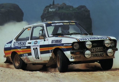 Ari Vatanen - David Richards
27º Acropolis Rally 1980. Ford Escort RS 1800 MKII (UYY 256S). Clasificado 1º.

Del 26 al 29 de Mayo, Atenas, Grecia.
Superficie: tierra.

El Rally tenia un total de 2743.86 km de los que 964 km divididos en 56 tramos eran especiales, (una de ellas fue cancelada SS55 Railway de 9,20 Km).

Se inscribieron 154 equipos, tomaron la salida 148, finalizaron 37.@
Palabras clave: ;Ford;Escort;MKII;Grecia;Acropolis;1980