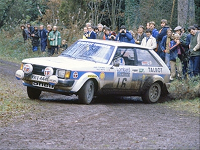 Henri Toivonen - Paul White
29º Lombard Rac Rally 1980. Talbot Lotus Sunbeam (KKV 444V). Clasificado 1º.

Henri tenía 24 años.
Esta victoria supuso entre otras cosas ser el piloto mas joven en ganar una prueba del Mundial de Rallyes, record que mantuvo en su poder durante 28 años, hasta que su compatriota Jari-Matti Latvala le superó al ganar el Rallye de Suecia 2008 con sus 22 años y 313 días.

Del 16 al 19 de Noviembre, Bath, Inglaterra.
Superficie: asfalto - tierra.

El Rally tenia un total de 2896 km de los que 708.09 km divididos en 70 tramos eran especiales, (3 de ellas fueron canceladas SS10 Kilburn de 3.06 Km, SS18 Guisborough de 7.24 Km y SS19 Ingleby de 4.02 Km).

Se inscribieron 150 equipos. tomaron la salida 142, finalizaron 48.@
Palabras clave: Henri_Toivonen;Paul_White;Talbot;Sunbeam;Lotus;Gran_Bretaña;1980;RAC_Rally