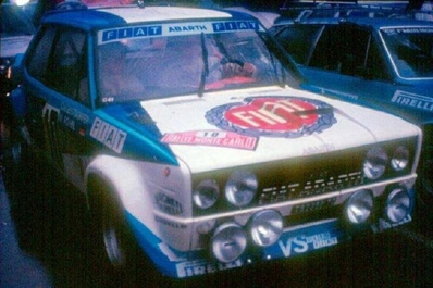 Walter Röhrl - Christian Geistdörfer
48º Rallye Automobile de Monte-Carlo 1980. Fiat 131 Abarth (TO T92359). Clasificado 1º.

Del 19 al 25 de Enero, Monte-Carlo.
Superficie: asfalto - nieve.

El Rally tenia un total de 3063.30 km de los que 695.30 km divididos en 33 tramos eran especiales, (4 de ellas fueron canceladas SS17 Pont du Fosse - Romette de 21 Km, SS20 Col du Corobin de 15 Km, SS32 Pont des Miolans - St Auban 2 de 24 Km y SS33 Roquesteron - Boyon 3 de 18 Km).

Se inscribieron 255 equipos, tomaron la salida 237, finalizaron 88.@
Palabras clave: Walter_Röhrl;Fiat;Abarth;Montecarlo;1980;parque_cerrado