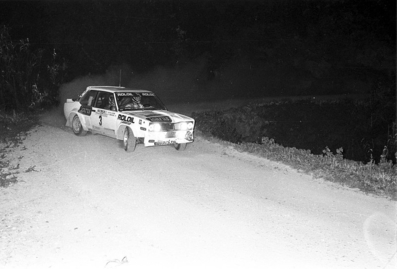 Adartico Vudafieri - Massimo De Antoni
13º Rallye dell'Isola d'Elba 1980. Fiat 131 Abarth (TO R88539). Clasificado 1º.

Del 17 al 19 de Abril, Portoferraio, Italia.
Superficie: asfalto - tierra.

Tomaron la salida 140 equipos, finalizaron 35.@
Palabras clave: ;Elba;Fiat;1980