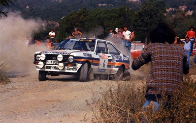 Ari Vatanen - David Richards
22º Rally Sanremo 1980. Ford Escort RS1800 MKII (PLY 829W). Clasificado 2º.
Rothmans Rally Team

Del 6 al 11 de Octubre, Sanremo, Imperia, Liguria, Italia.
Superficie: asfalto - tierra.

El Rally tenia un total de 2868 km de los que 821 km divididos en 51 tramos eran especiales, (2 de ellas fueron canceladas SS7 y SS8).

Se inscribieron 88 equipos, tomaron la salida 77, finalizaron 19.@
Palabras clave: Ford;Escort;MKII;Sanremo;1980;MKII