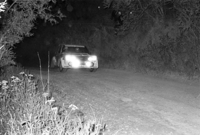 Antonio (Tonino) Tognana - Sergio Cresto
13º Rallye dell'Isola d'Elba 1980. Fiat 131 Abarth (MI 18209H). Clasificado 2º.

Del 17 al 19 de Abril, Portoferraio, Italia.
Superficie: asfalto - tierra.

Tomaron la salida 140 equipos, finalizaron 35.@
Palabras clave: Tonino_Tognana;Sergio_Cresto;Elba;Fiat;1980