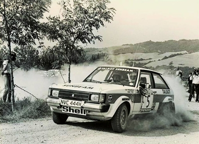 Guy Fréquelin - Jean Todt
22º Rally Sanremo 1980. Talbot Sunbeam Lotus (NVC 444W). Clasificado 4º.

Del 6 al 11 de Octubre, Sanremo, Imperia, Liguria, Italia.
Superficie: asfalto - tierra.

El Rally tenia un total de 2868 km de los que 821 km divididos en 51 tramos eran especiales, (2 de ellas fueron canceladas SS7 y SS8).

Se inscribieron 88 equipos, tomaron la salida 77, finalizaron 19.@
Palabras clave: ;Talbot;Lotus;Sunbeam;Sanremo;1980