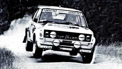 Walter Röhrl - Christian Geistdörfer
27º Acropolis Rally 1980. Fiat 131 Abarth (TO R92448). Clasificado 5º.

Del 26 al 29 de Mayo, Atenas, Grecia.
Superficie: tierra.

El Rally tenia un total de 2743.86 km de los que 964 km divididos en 56 tramos eran especiales, (una de ellas fue cancelada SS55 Railway de 9,20 Km).

Se inscribieron 154 equipos, tomaron la salida 148, finalizaron 37.@
Palabras clave: Walter_Röhrl;Fiat;Abarth;Acropolis;Grecia;1980