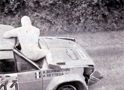 Attilio Bettega - Arnaldo Bernacchini
22º Rally Sanremo 1980. Fiat 131 Abarth (TO P35975). Clasificado 6º.

Del 6 al 11 de Octubre, Sanremo, Imperia, Liguria, Italia.
Superficie: asfalto - tierra.

El Rally tenia un total de 2868 km de los que 821 km divididos en 51 tramos eran especiales, (2 de ellas fueron canceladas SS7 y SS8).

Se inscribieron 88 equipos, tomaron la salida 77, finalizaron 19.@
Palabras clave: Fiat;Abarth;Crash;Sanremo;1980