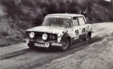 Juan Bayò - Juan Manuel Molina
28º Rally Costa Brava 1980. Seat 124 / 2000 (B-8870-CJ) -Preparation Autokraft -Hansi Babler-. Clasificado 8º.

Del 8 al 10 de Febrero, Lloret de Mar, Girona, Catalunya, España.
Superficie: Asfalto - Tierra con un total de 416,90 km cronometrados.
Tomaron la salida 88 equipos, finalizaron 32.

Campeón Grupo 2, Fabricación Nacional.
Ese año fueron Campeones de España de Fabricación Nacional y
Campeones de Catalunya 1980.

© Jordi Camp, publicada en la revista "4Tiempos".@
Palabras clave: Seat;Costra_Brava;1980