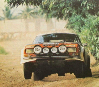 Jean-Claude Lefèbvre - Christian Delferrier
12º Rallye Cote d'Ivoire 1980. Peugeot 504 V6 Coupé. Clasificado 8º.

Del 9 al 14 de Diciembre, Abidjan, Costa d'Ivori, África.
Superficie: tierra.

El Rally tenia un total de 5226 km con 62 controles horarios.

Tomaron la salida 52 equipos, finalizaron 11.@
Palabras clave: ;Peugeot;V6;Coupe;Costa_Marfil;1980