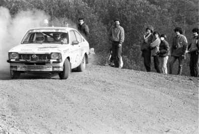 Pierluigi Zanetti - Guido Corà
13º Rallye dell'Isola d'Elba 1980. Opel Kadett GT/E. Clasificado 8º.

Del 17 al 19 de Abril, Portoferraio, Italia.
Superficie: asfalto - tierra.

Tomaron la salida 140 equipos, finalizaron 35.@
Palabras clave: Opel;Elba;1980