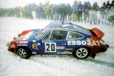 Alain Coppier - Josépha Laloz
48º Rallye Automobile de Monte-Carlo 1980. Porsche 911 SC (6905 RQ 34). Clasificado 9º.
Con el mismo tiempo de Salvador Servià - Alex Brustenga con Ford Fiesta 1600S (B-8267-DX).

Del 19 al 25 de Enero, Monte-Carlo.
Superficie: asfalto - nieve.

El Rally tenia un total de 3063.30 km de los que 695.30 km divididos en 33 tramos eran especiales, (4 de ellas fueron canceladas SS17 Pont du Fosse - Romette de 21 Km, SS20 Col du Corobin de 15 Km, SS32 Pont des Miolans - St Auban 2 de 24 Km y SS33 Roquesteron - Boyon 3 de 18 Km).

Se inscribieron 255 equipos, tomaron la salida 237, finalizaron 88.@
Palabras clave: ;Porsche;Montecarlo;1980;nieve