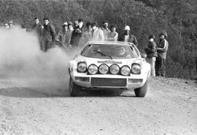 Roberto Volpi - Sandro Piacani
13º Rallye dell'Isola d'Elba 1980. Lancia Stratos HF. Clasificado 9º.

Del 17 al 19 de Abril, Portoferraio, Italia.
Superficie: asfalto - tierra.

Tomaron la salida 140 equipos, finalizaron 35.

Foto 2 de 2
@
Palabras clave: Lancia;Elba;1980