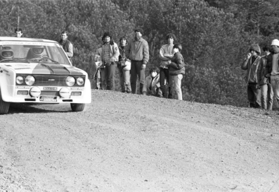 Claudio Giovacchini - Piero Taffari
13º Rallye dell'Isola d'Elba 1980. Fiat 131 Abarth. Clasificado 10º.

Del 17 al 19 de Abril, Portoferraio, Italia.
Superficie: asfalto - tierra.

Tomaron la salida 140 equipos, finalizaron 35.

Foto 1 de 2
@
Palabras clave: Fiat;Elba;1980