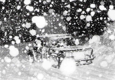 Roger Didier - Jacques Richaud
48º Rallye Automobile de Monte-Carlo 1980. Simca Rallye2 (349 EE 05). Clasificado 37º.

Del 19 al 25 de Enero, Monte-Carlo.
Superficie: asfalto - nieve.

El Rally tenia un total de 3063.30 km de los que 695.30 km divididos en 33 tramos eran especiales, (4 de ellas fueron canceladas SS17 Pont du Fosse - Romette de 21.00 Km, SS20 Col du Corobin de 15.00 Km, SS32 Pont des Miolans - St Auban 2 de 24.00 Km y SS33 Roquesteron - Boyon 3 de 18.00 Km).

Se inscribieron 255 equipos, tomaron la salida 237, finalizaron 126.@
Palabras clave: Simca;Rallye;Montecarlo;1980;nieve
