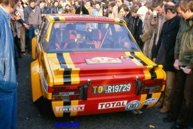 Jean-Claude Andruet - Michèle Petit (Biche)
48º Rallye Automobile de Monte-Carlo 1980. Fiat 131 Abarth (TO R19729). Abandonó por accidente quedando clasificado 95º.

Del 19 al 25 de Enero, Monte-Carlo.
Superficie: asfalto - nieve.

El Rally tenia un total de 3063.30 km de los que 695.30 km divididos en 33 tramos eran especiales, (4 de ellas fueron canceladas SS17 Pont du Fosse - Romette de 21.00 Km, SS20 Col du Corobin de 15.00 Km, SS32 Pont des Miolans - St Auban 2 de 24.00 Km y SS33 Roquesteron - Boyon 3 de 18.00 Km).

Se inscribieron 255 equipos, tomaron la salida 237, finalizaron 126.@
Palabras clave: ;Michèle_Espinosi-Petit;Montecarlo;1980;Fiat;Abarth;Parque_Cerrado