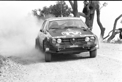 Mauro Pregliasco - Vittorio Reisoli
13º Rallye dell'Isola d'Elba 1980. Alfa Romeo Alfetta Turbodelta (MI 61873G). Abandonó.

Del 17 al 19 de Abril, Portoferraio, Italia.
Superficie: asfalto - tierra.

Tomaron la salida 140 equipos, finalizaron 35.@
Palabras clave: Mauro_Pregliasco;Vittorio_Reisoli;Elba;Alfa_Romeo;1980