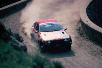 Maurizio Verini	 - Marco Mannini
13º Rallye dell'Isola d'Elba 1980. Alfa Romeo Alfetta Turbodelta (MI 48591F). Abandonó.

Del 17 al 19 de Abril, Portoferraio, Italia.
Superficie: asfalto - tierra.

Tomaron la salida 140 equipos, finalizaron 35.@
Palabras clave: ;Marco_Mannini;Elba;Alfa_Romeo;1980