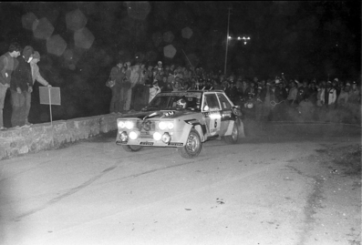 Luigi Battistolli (Lucky) - Fabrizia Pons
3º Rallye dell'Isola d'Elba 1980. Fiat 131 Abarth. Abandonó.

Del 17 al 19 de Abril, Portoferraio, Italia.
Superficie: asfalto - tierra.

Tomaron la salida 140 equipos, finalizaron 35.@
Palabras clave: ;Elba;Fiat;1980