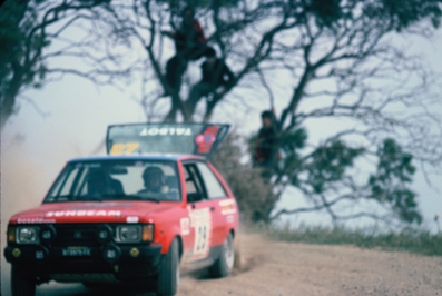 Gerbino - Berro
13º Rallye dell'Isola d'Elba 1980. Talbot Sunbeam 1600. Abandonó.

Del 17 al 19 de Abril, Portoferraio, Italia.
Superficie: asfalto - tierra.

Tomaron la salida 140 equipos, finalizaron 35.@
Palabras clave: Talbot;Elba;1980