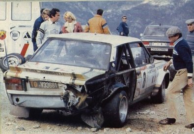 Attilio Bettega - Arnaldo Bernacchini
24º Tour de Corse 1980. Fiat 131 Abarth (TO V33681). Abandonó por accidente en SS11 Barchetta - Ponte Nuovo de 80,10 Km.

Del 24 al 25 de Octubre, Ajaccio, Córcega, Francia.
Superficie: asfalto.asphalt 1128.10 km

El Rally tenia un total de 1603 km de los que 1128.10 km divididos en 18 tramos eran especiales.

Kilómetros de algunos de los tramos:
SS2 Acqua d'Oria - Bicchisano de 69.10 km
SS5 Liamone - Suaricchio de 83.70 km
SS6 Santa Maria - Abbazia de 114.20 km
SS8 Aullene de 81.80 km
SS9 Muracciole - Pont St Laurent de 84.20 km
SS11 Barchetta - Ponte Nuovo de 80.10 km
SS12 Moltifao - Montegrosso de 78.80 km
SS13 Calvi - Marignana de 95.30 km
SS14 St Roch - Suariccio de 78.40 km
SS17 Quenza - Santa Giulia de 86.50 km
SS18 Calvese - Agosta de 58.80 km

Se inscribieron 133, tomaron la salida 122, finalizaron 16.
@
Palabras clave: Attilio_Bettega;Corse;Corcega;Fiat;Abarth;1980