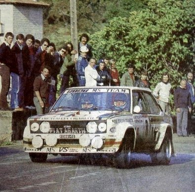 Attilio Bettega - Arnaldo Bernacchini
24º Tour de Corse 1980. Fiat 131 Abarth (TO V33681). Abandonó por accidente en SS11 Barchetta - Ponte Nuovo de 80,10 Km.

Del 24 al 25 de Octubre, Ajaccio, Córcega, Francia.
Superficie: asfalto.asphalt 1128.10 km

El Rally tenia un total de 1603 km de los que 1128.10 km divididos en 18 tramos eran especiales.

Kilómetros de algunos de los tramos:
SS2 Acqua d'Oria - Bicchisano de 69.10 km
SS5 Liamone - Suaricchio de 83.70 km
SS6 Santa Maria - Abbazia de 114.20 km
SS8 Aullene de 81.80 km
SS9 Muracciole - Pont St Laurent de 84.20 km
SS11 Barchetta - Ponte Nuovo de 80.10 km
SS12 Moltifao - Montegrosso de 78.80 km
SS13 Calvi - Marignana de 95.30 km
SS14 St Roch - Suariccio de 78.40 km
SS17 Quenza - Santa Giulia de 86.50 km
SS18 Calvese - Agosta de 58.80 km

Se inscribieron 133, tomaron la salida 122, finalizaron 16.
@
Palabras clave: Attilio_Bettega;Corse;Corcega;Fiat;Abarth;1980