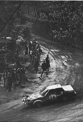Per Eklund - Hans Sylvan
14º Vinho do Porto Rallye de Portugal 1980. Triumph TR7 V8. Abandonó por la bomba de combustible en SS27 Marao de 36 Km.

Del 4 al 9 de Marzo, Estoril, Portugal.
Superficie: asfalto - tierra.

El Rally tenia un total de 2641.4 km de los que 673.50 km divididos en 47 tramos eran especiales.

Tomaron la salida 101 equipos, finalizaron 16.@
Palabras clave: ;Hans_Sylvan;Triumph;TR7;Portugal;1980