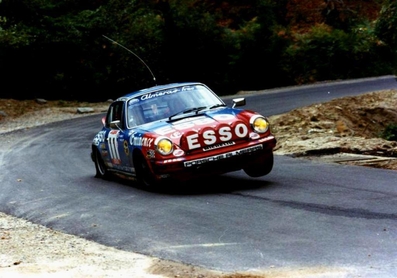 Francis Vincent - Wily Huret
24º Tour de Corse - Rallye de France 1980. Porsche 911 SC. Abandonó por la transmisión del coche en SS13 Calvi - Marignana de 95.30 km.

Del 24 al 25 de Octubre, Ajaccio, Córcega, Francia.
Superficie: asfalto.asphalt 1128.10 km

El Rally tenia un total de 1603 km de los que 1128.10 km divididos en 18 tramos eran especiales.

Kilómetros de algunos de los tramos:
SS2 Acqua d'Oria - Bicchisano de 69.10 km
SS5 Liamone - Suaricchio de 83.70 km
SS6 Santa Maria - Abbazia de 114.20 km
SS8 Aullene de 81.80 km
SS9 Muracciole - Pont St Laurent de 84.20 km
SS11 Barchetta - Ponte Nuovo de 80.10 km
SS12 Moltifao - Montegrosso de 78.80 km
SS13 Calvi - Marignana de 95.30 km
SS14 St Roch - Suariccio de 78.40 km
SS17 Quenza - Santa Giulia de 86.50 km
SS18 Calvese - Agosta de 58.80 km

Se inscribieron 133, tomaron la salida 122, finalizaron 16.
@
Palabras clave: ;Porsche;Corse;Corcega;1980